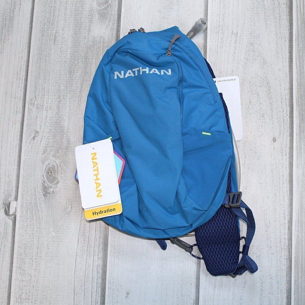 NEW Nathan Limitless Run 8 L Hydration Sling